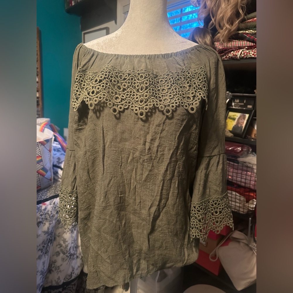 Olive green eyelet boho crochet trimmed top in size Large